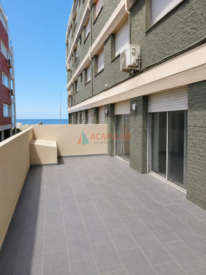 Apartamento ID.1247 - Apartamento en Venta 2 Dormitorios Península - Punta del Este
