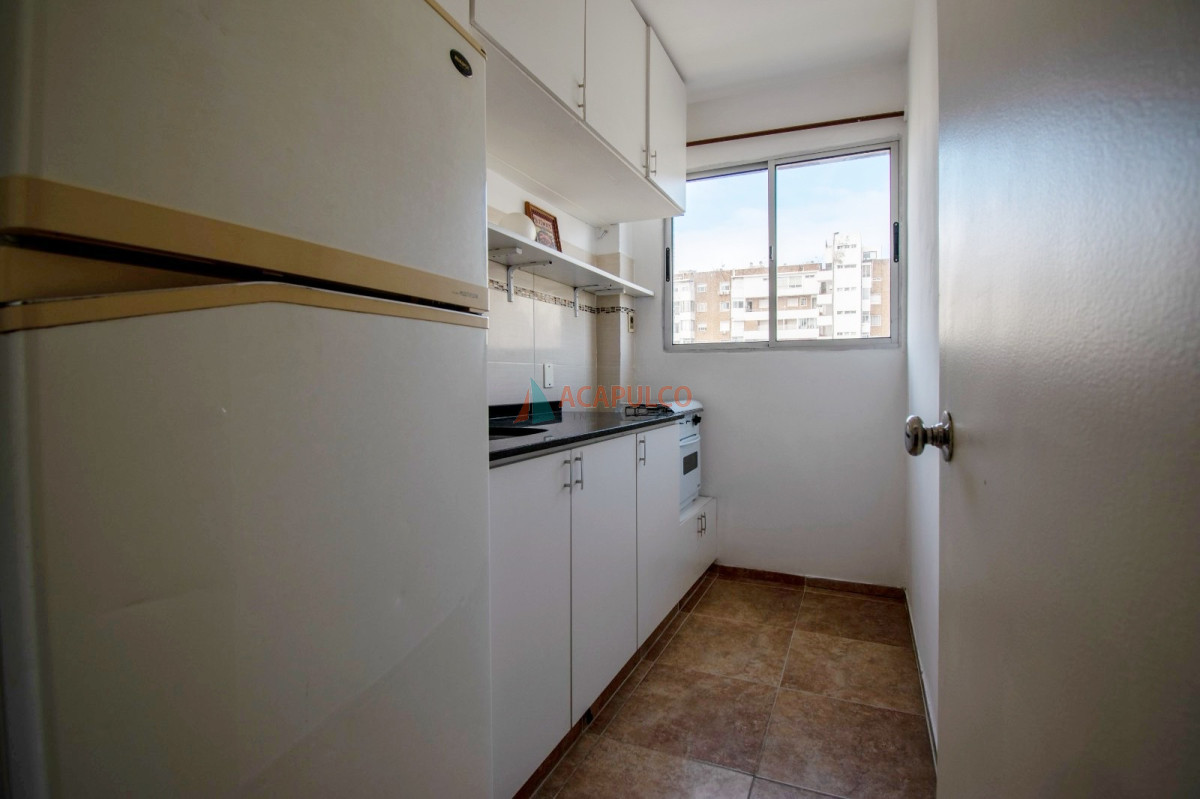 Apartamento ID.6058 - Venta apartamento 1 dormitorio en Pocitos a una cuadra de la Rambla