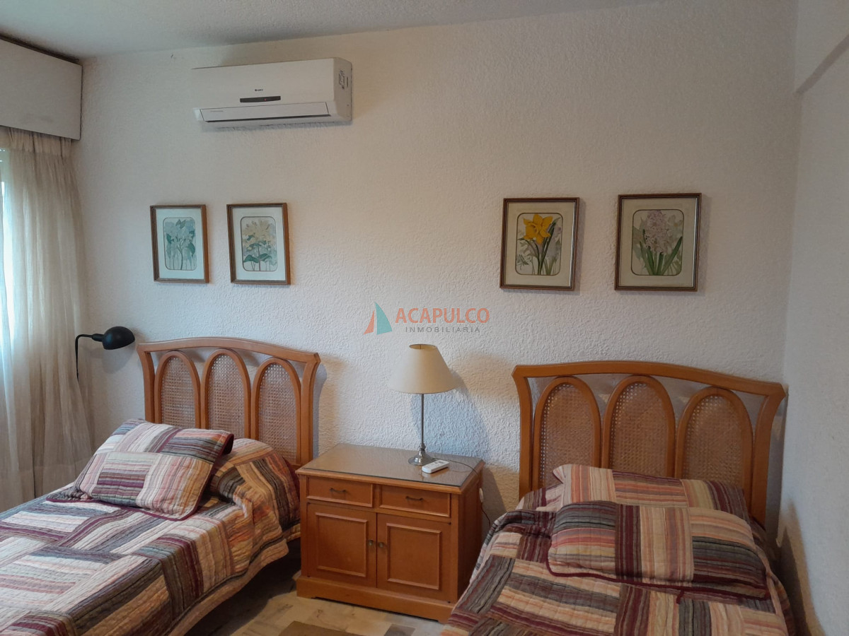 Apartamento Ref.1342/Apartamento-en-venta,-3-dormitorios-y-2-baños-sobre-Roosevelt - Apartamento en venta, 3 dormitorios y 2 baños sobre Roosevelt