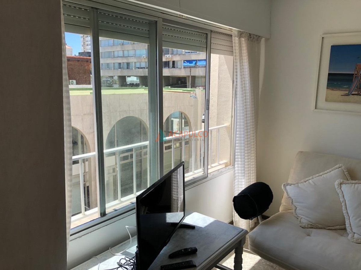 Apartamento ID.6367 - VENDO APARTAMENTO EN PUNTA DEL ESTE
