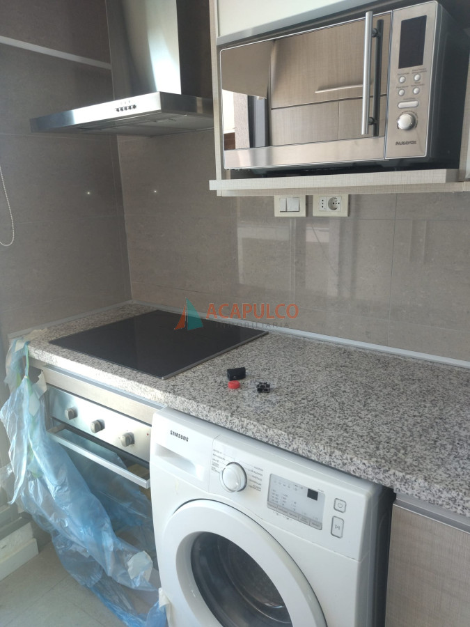 Apartamento Ref.4299/MUY-BUEN-APARTAMENTO-CON-PARRILLERO-PROPIO-EN-ALQUILER - MUY BUEN APARTAMENTO CON PARRILLERO PROPIO EN ALQUILER