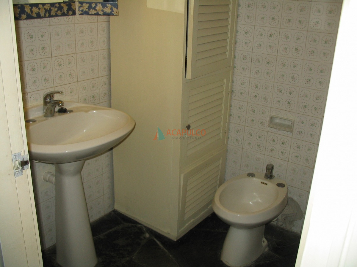 Apartamento Ref.3429/ROSSEVELT-APTO-TIPO-DUPLEX-PB-CON-PARRILLERO-PROPIO- - ROSSEVELT APTO TIPO DUPLEX PB CON PARRILLERO PROPIO 