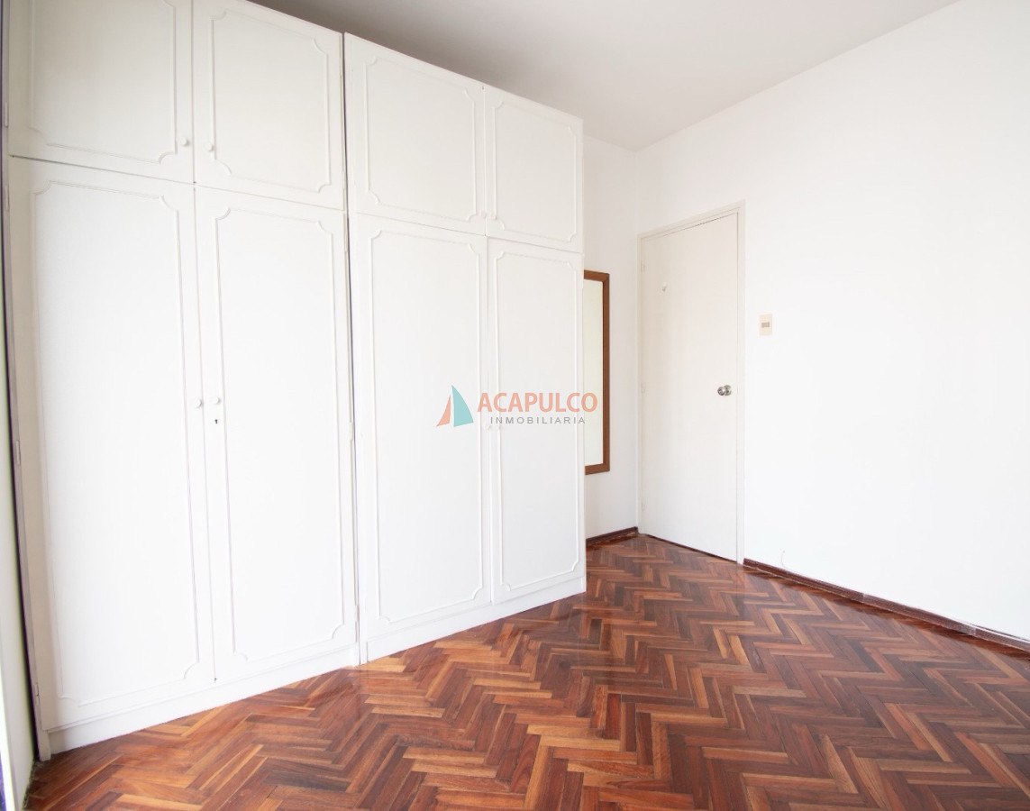 Apartamento ID.6058 - Venta apartamento 1 dormitorio en Pocitos a una cuadra de la Rambla
