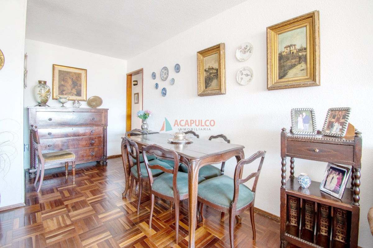 Apartamento ID.6291 - Venta apartamento 3 dormitorios, 2 baños y cochera en Pocitos