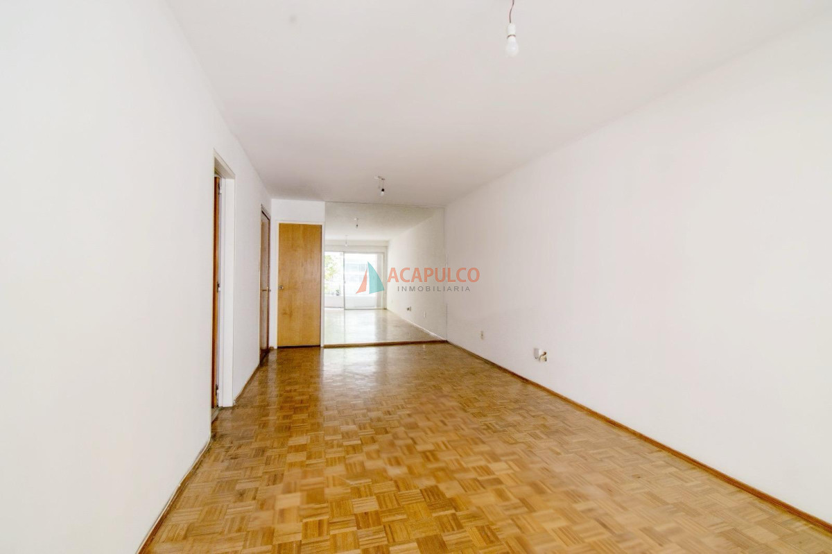 Apartamento ID.5972 - Venta apartamento 2 dormitorios en Pocitos con garaje