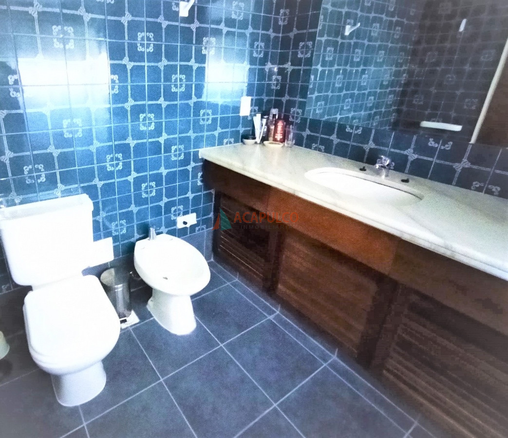 Apartamento Ref.4241/Venta-Apartamento-3-Dormitorios---Punta-del-Este - Venta Apartamento 3 Dormitorios - Punta del Este