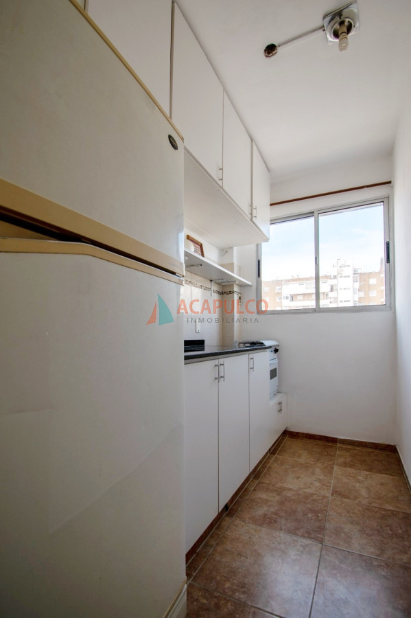 Apartamento ID.6058 - Venta apartamento 1 dormitorio en Pocitos a una cuadra de la Rambla