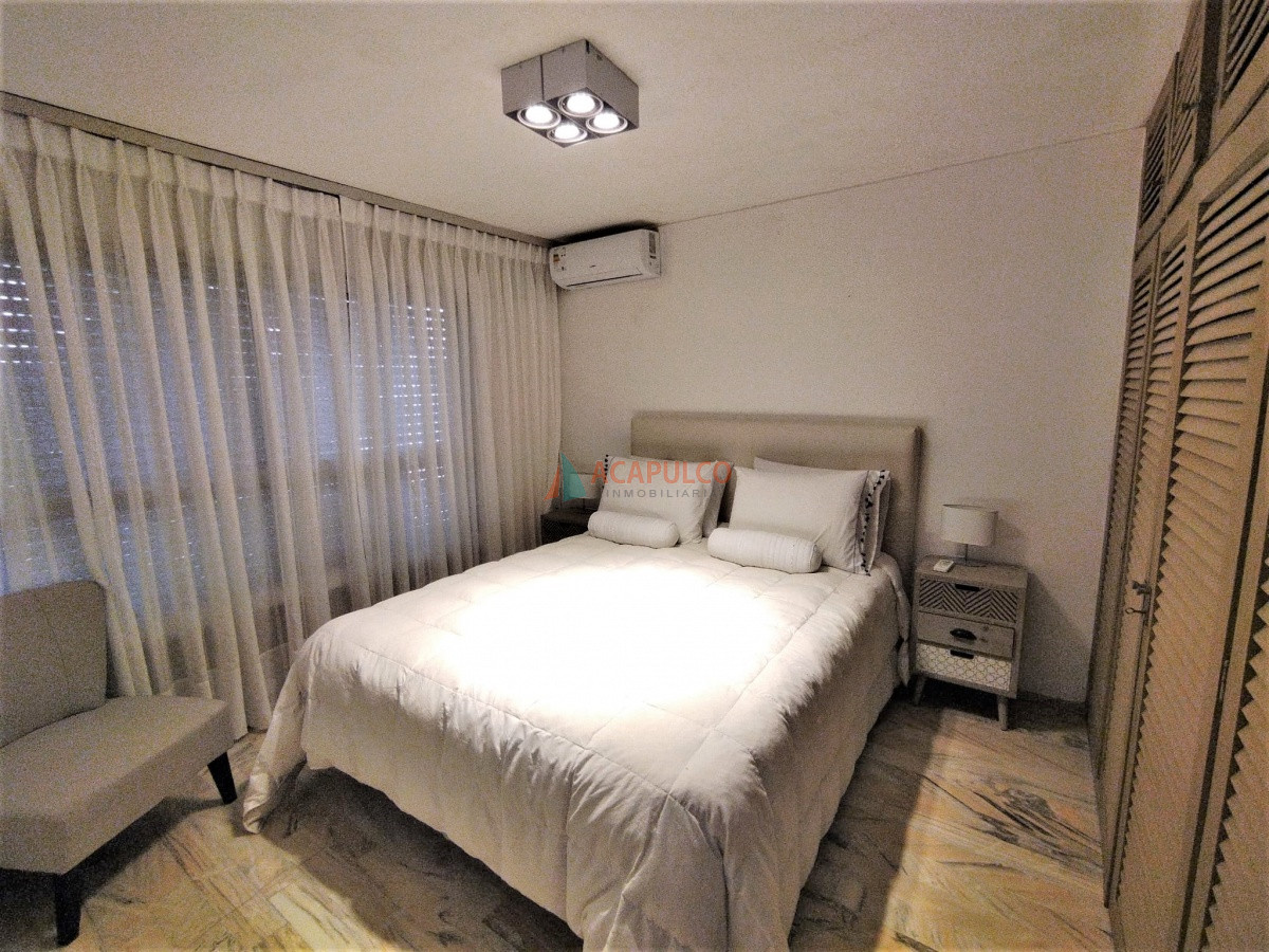 Apartamento Ref.4276/Apartamento-a-la-venta---3-Dormitorios---Mansa-Primera-Línea - Apartamento a la venta - 3 Dormitorios - Mansa Primera Línea