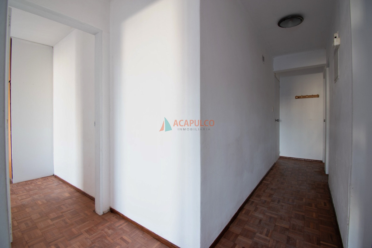 Apartamento ID.6459 - Venta apartamento 3 dormitorios 2 baños en Parque Batlle