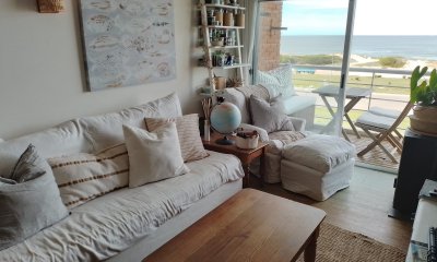 Apartamento en Venta Frente al Mar - Brava - 2 Dormitorios - Punta del Este