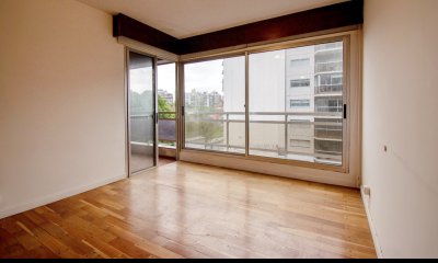 Venta apartamento 3 dormitorios, garaje en Parque Villa Biarritz