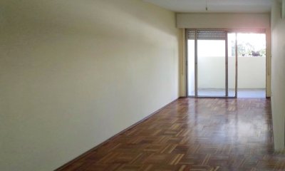 Venta apartamento 2 dormitorios cochera Pocitos