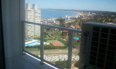 A LA VENTA MANSA CON AMENITIES PISO ALTO