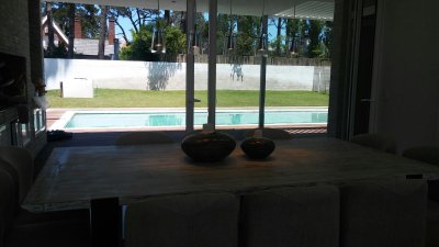 venta mansa residencia ubicada en exclusivo barrio privado - acp2684c