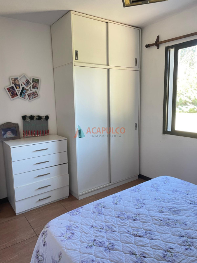 Casa ID.3292 - IMPECABLE  -BARRIO PRIVADO - 6 DORMITORIOS