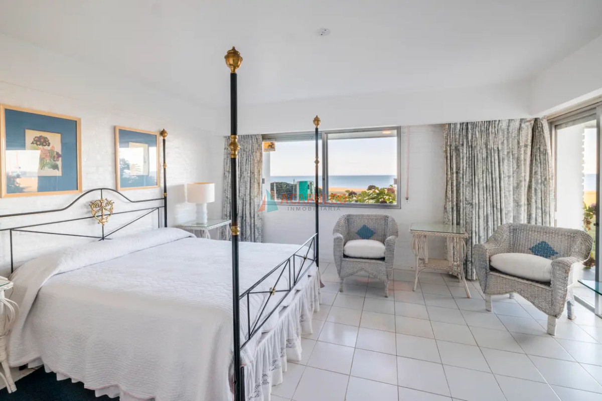 Casa ID.2099 - FRENTE AL MAR EXCELENTE VISTA- MUY BUENA CASA MUY BIEN EQUIPADA.