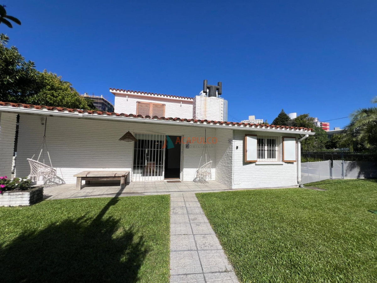Casa ID.6550 - CASA ALQUILER VERANO AIDY GRILL, 3 DORM, PISCINA