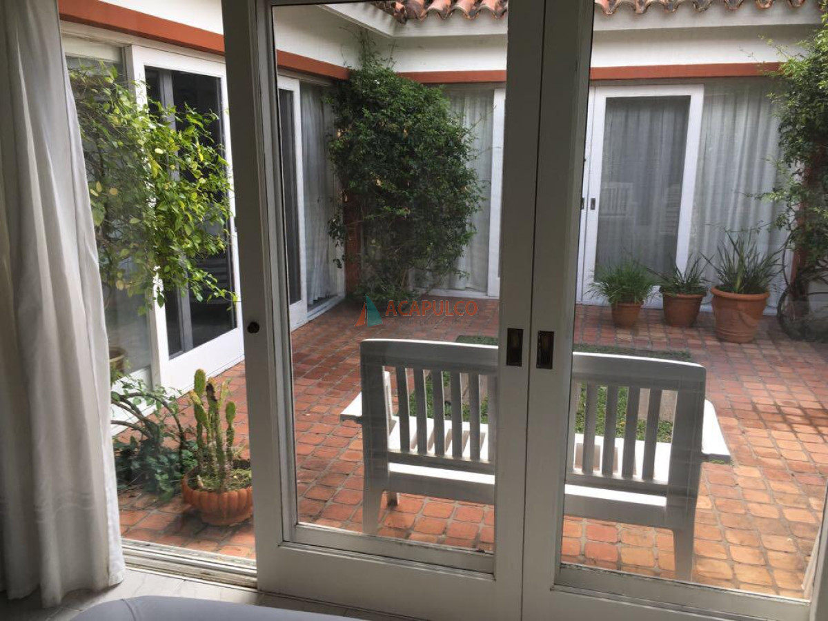 Casa ID.2721 - Casa en San Rafael, 4 dormitorios 