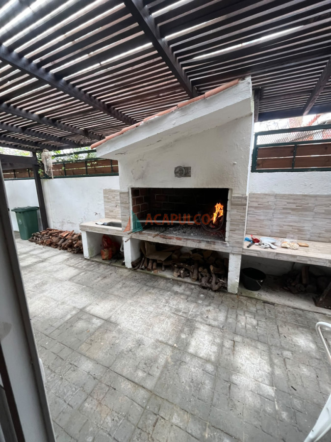 Casa ID.6550 - CASA ALQUILER VERANO AIDY GRILL, 3 DORM, PISCINA