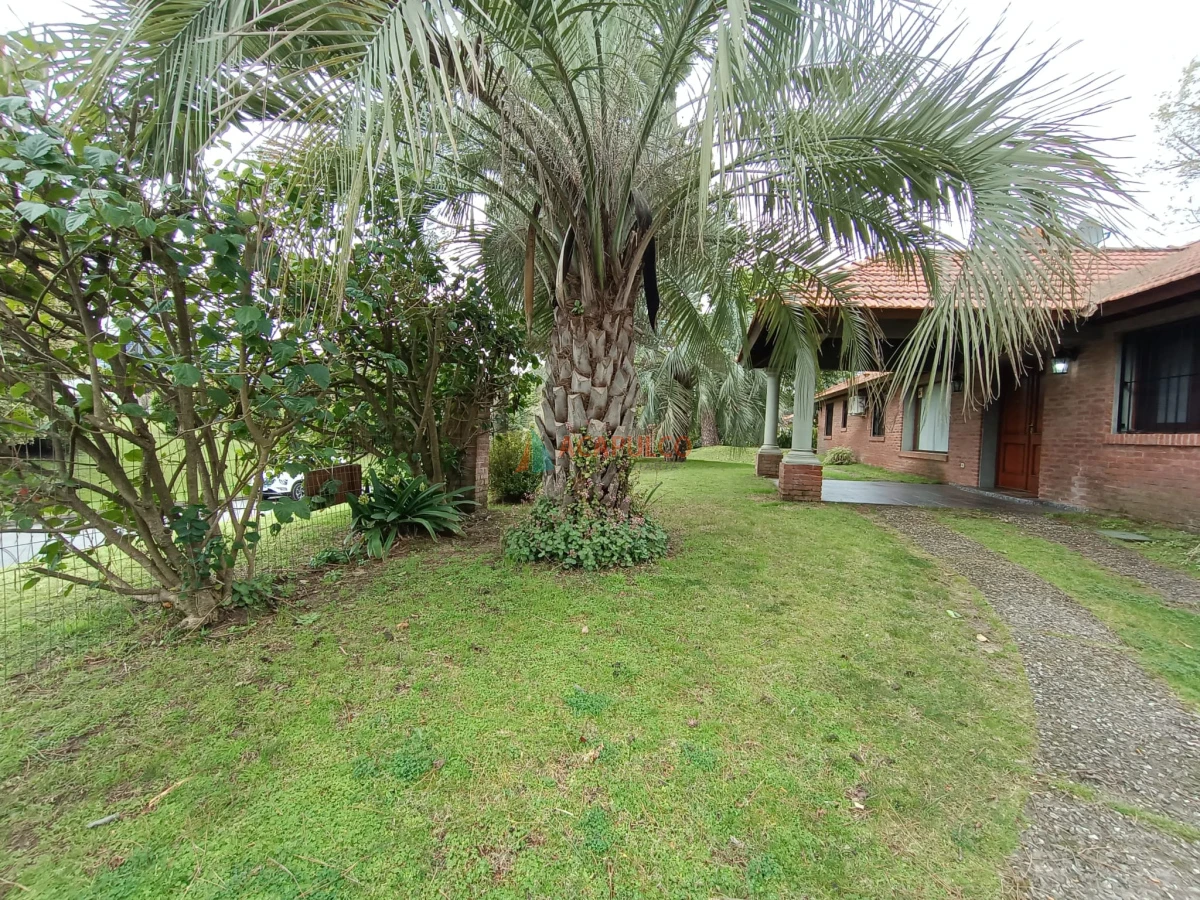 Casa Ref.2105/CASA-VENTA-PUNTA-DEL-ESTE---3-DORMITORIOS-PISCINA - CASA VENTA PUNTA DEL ESTE   3 DORMITORIOS PISCINA