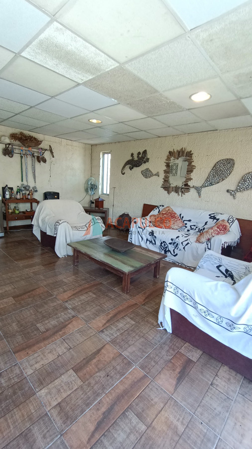 Casa Ref.2443 - Casa en Balneario Buenos Aires, 4 dormitorios 