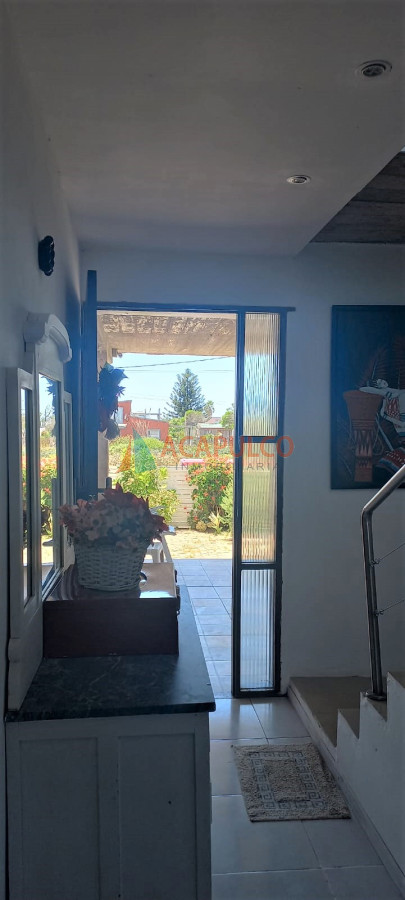 Casa Ref.4350/Casa-3-dormitorios-y-2-baños,-a-metros-del-mar-con-vistas---Balneario-Buenos-Aires - Casa 3 dormitorios y 2 baños, a metros del mar con vistas - Balneario Buenos Aires