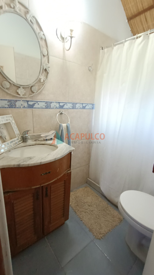 Casa Ref.2443 - Casa en Balneario Buenos Aires, 4 dormitorios 