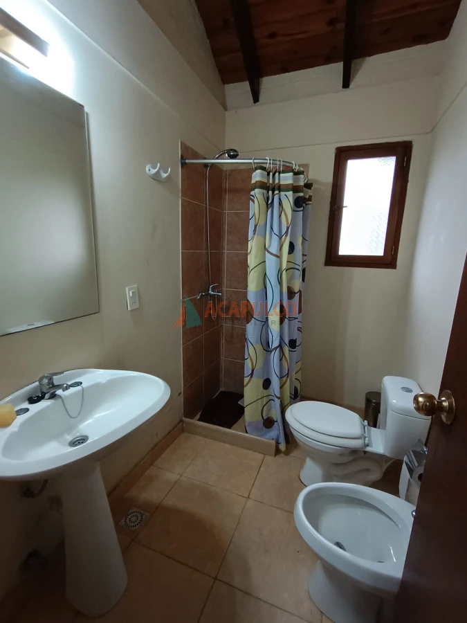 Casa Ref.2105/CASA-VENTA-PUNTA-DEL-ESTE---3-DORMITORIOS-PISCINA - CASA VENTA PUNTA DEL ESTE   3 DORMITORIOS PISCINA