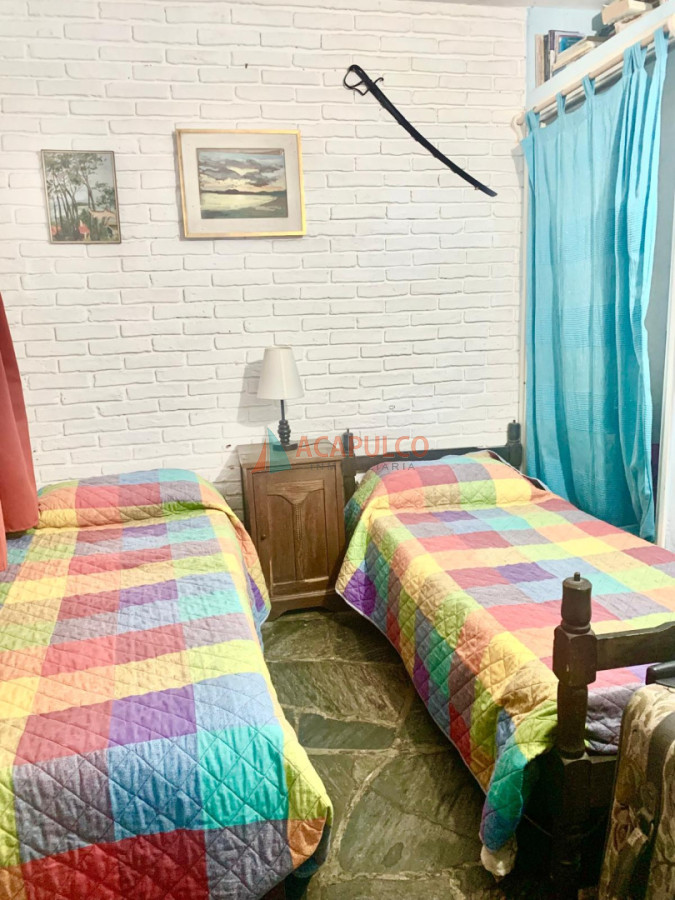 Apartamento ID.4411 - CASA A LA VENTA EN ZONA PINARES