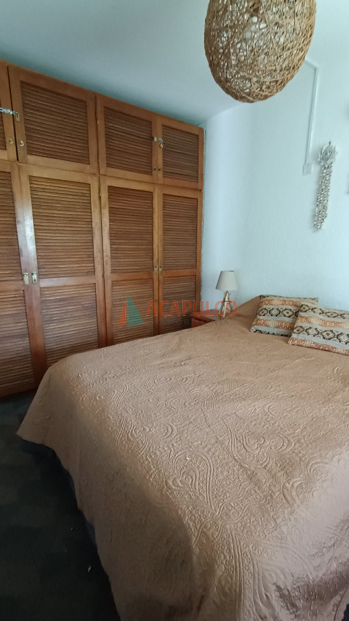 Casa Ref.2443 - Casa en Balneario Buenos Aires, 4 dormitorios 