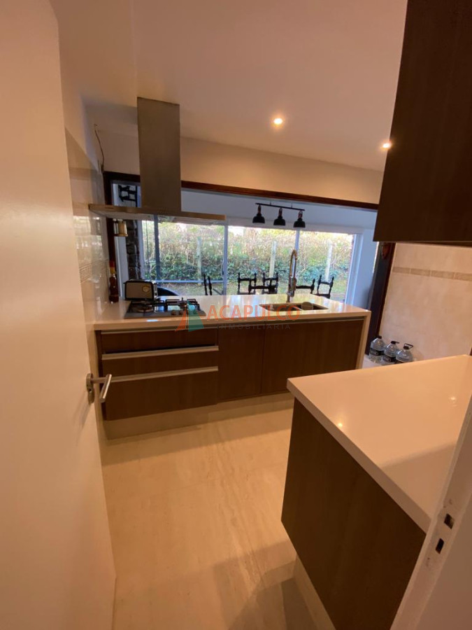 Casa Ref.2543/EXCELENTE-ZONA-MANSA,-A-300-MTS-DEL-MAR. - EXCELENTE ZONA MANSA, A 300 MTS DEL MAR.