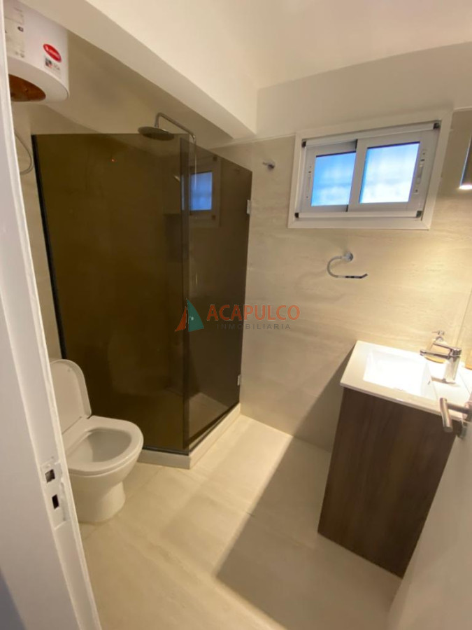 Casa Ref.2543/EXCELENTE-ZONA-MANSA,-A-300-MTS-DEL-MAR. - EXCELENTE ZONA MANSA, A 300 MTS DEL MAR.