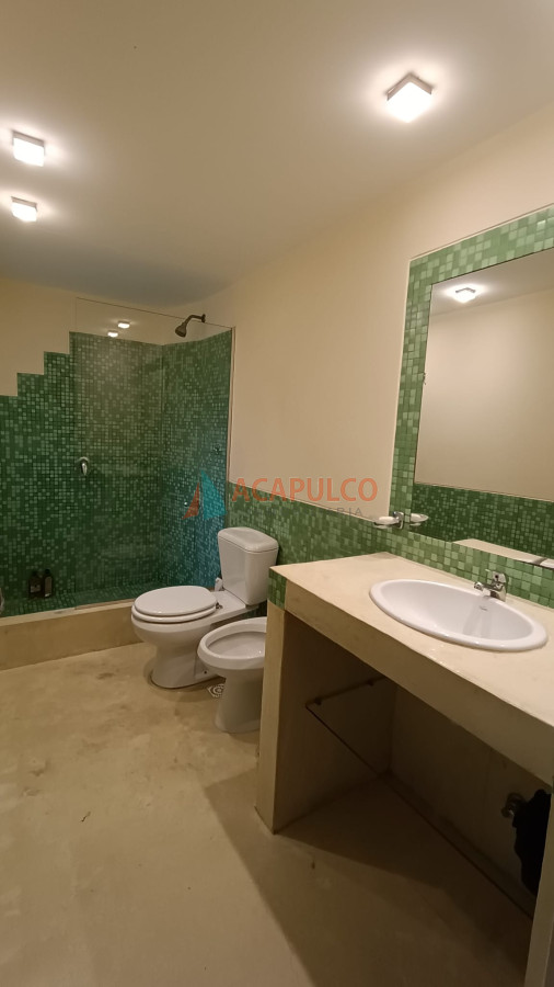 Casa Ref.2330 - CASA EN ALQUILER ZONA PINARES A 500 METROS DEL MAR