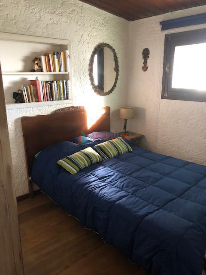 Casa ID.2044 - Casa en Mansa, 6 dormitorios  - piscina climatizada