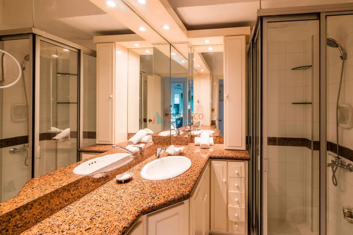 Casa ID.2100 - PLAYA MANSA VISTA AL MAR 