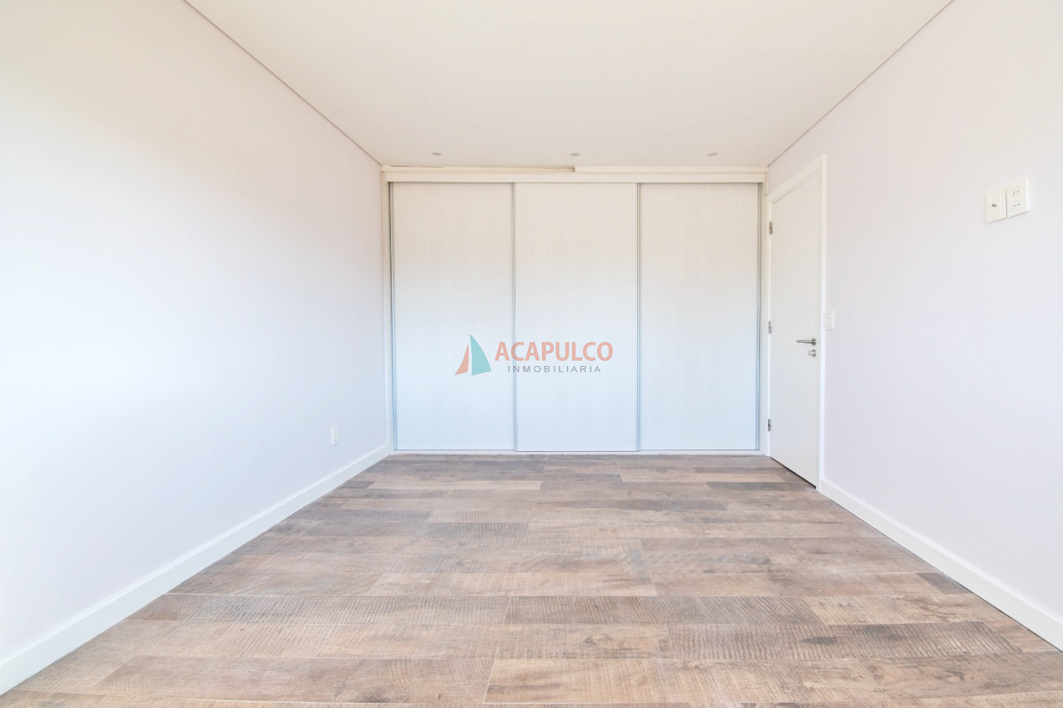 Casa ID.6184 - Venta Casa Barrio Privado  4 dormitorios, barbacoa cerrada, piscina climatizada, jacuzzi, sauna y gimnasio