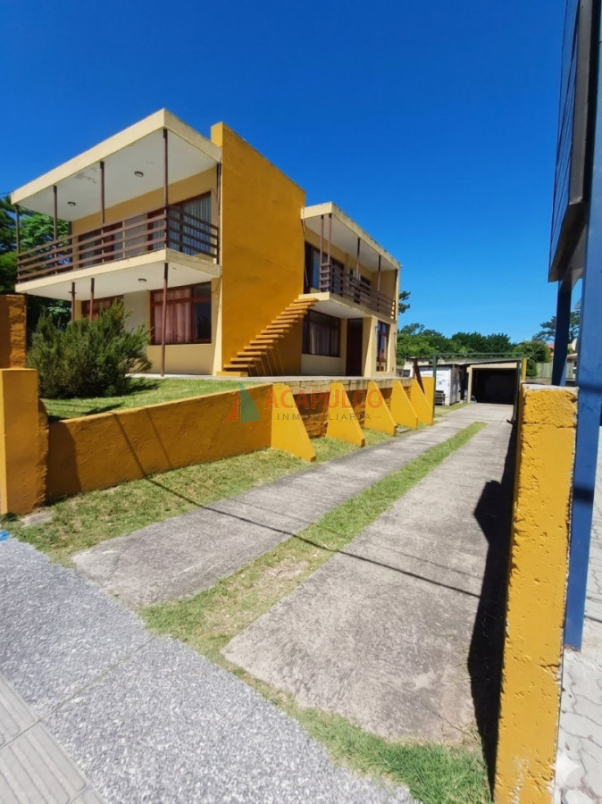 Casa ID.6463 - VENDE CASA EN LA MANSA ! IDEAL INVERSOR!! ZONA TRANSITADA