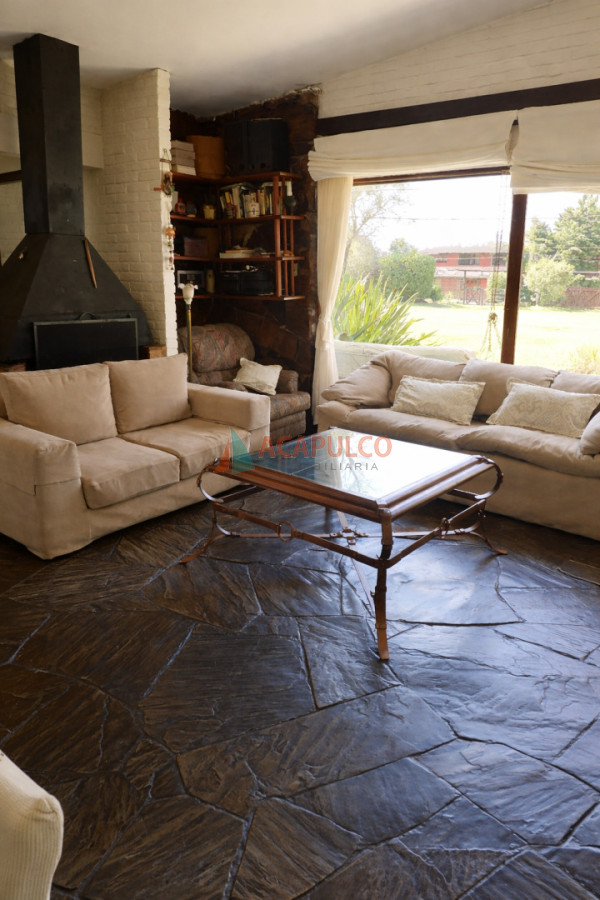 Casa ID.2446 - CASA EN PINARES A 300 METROS DEL MAR