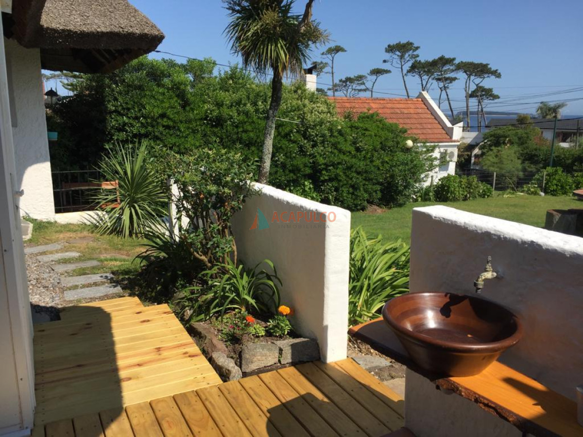 Casa ID.2044 - Casa en Mansa, 6 dormitorios  - piscina climatizada