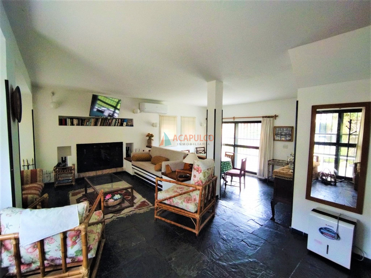 Alquiler Casa - 3 Dormitorios -  San Rafael - Punta del Este - ACP4248C
