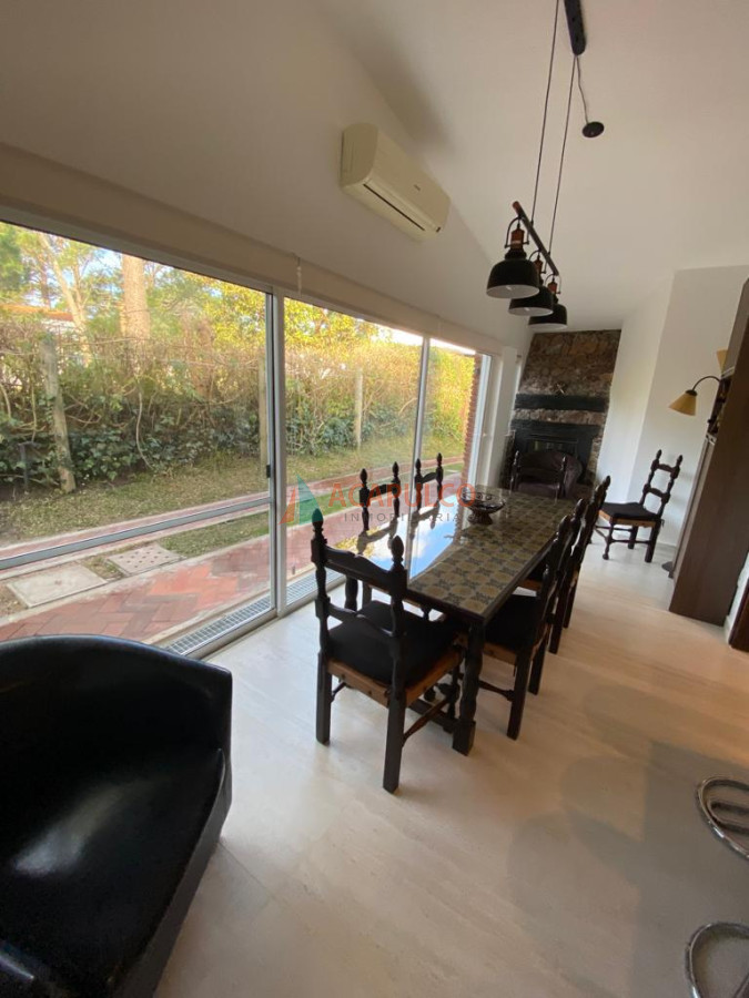 Casa Ref.2543/EXCELENTE-ZONA-MANSA,-A-300-MTS-DEL-MAR. - EXCELENTE ZONA MANSA, A 300 MTS DEL MAR.