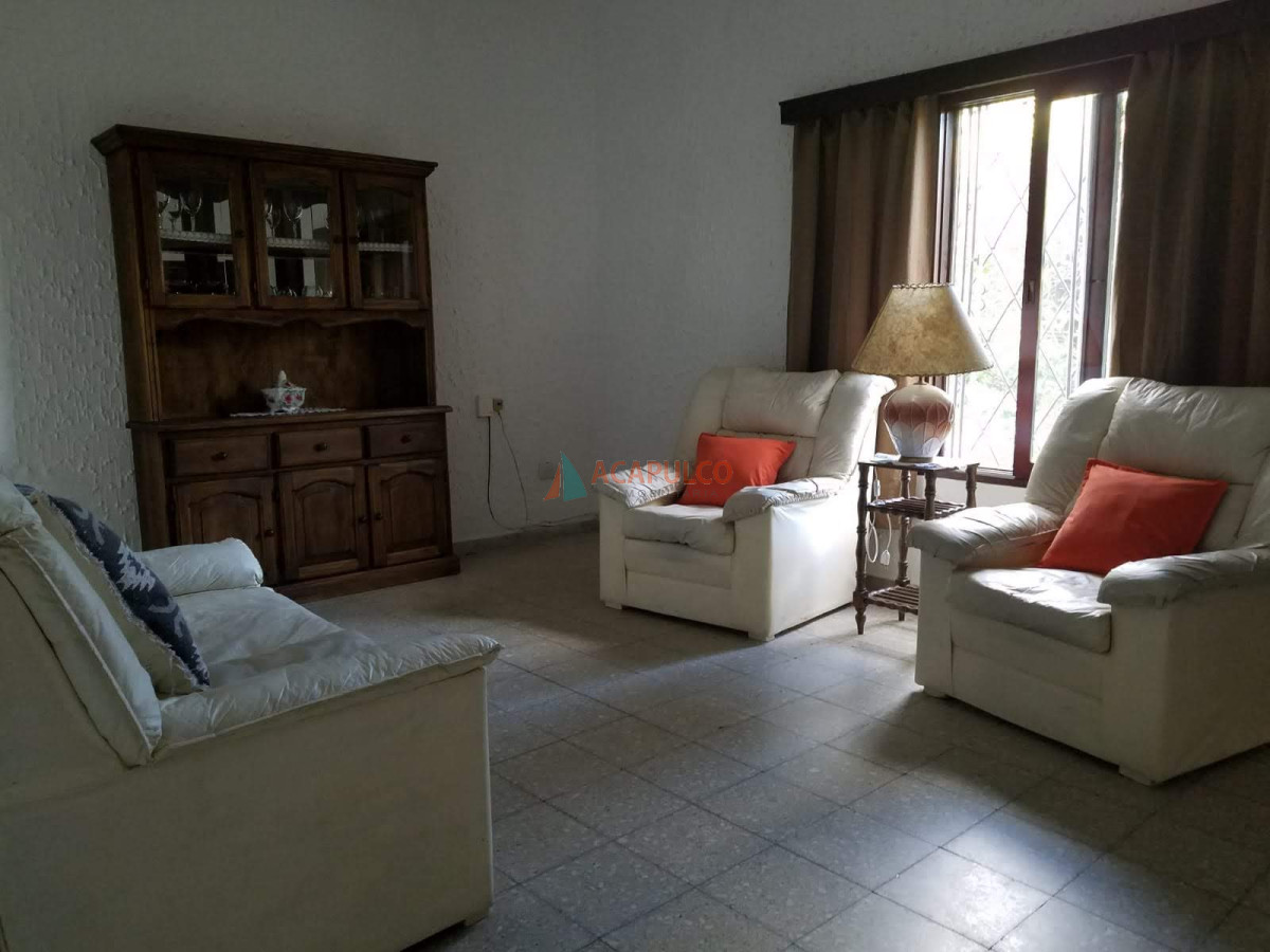 Casa Ref.3381/REF:.-3381---MANSA-PARADA-24-A-UNAS-10-CUADRAS-DEL-MAR-DISPONIBLE-A-PARTIR-DEL-07/01-A-LA-TARDE - REF:. 3381 - MANSA PARADA 24 A UNAS 10 CUADRAS DEL MAR DISPONIBLE A PARTIR DEL 07/01 A LA TARDE