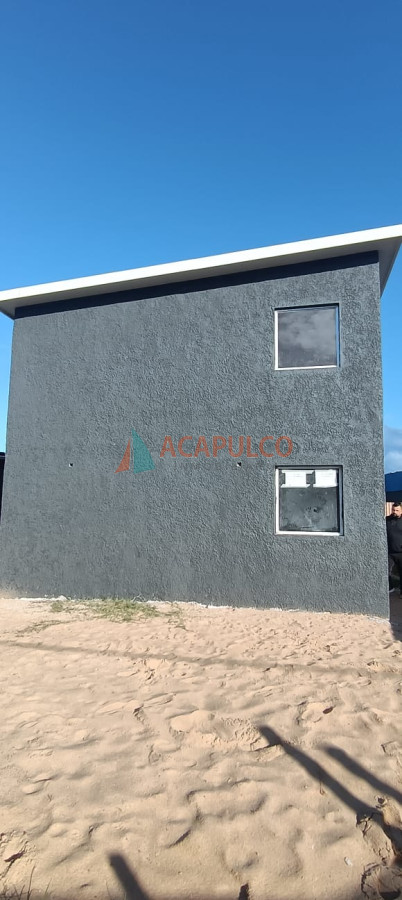 Casa Ref.4744 - APARTAMENTO DÚPLEX VENTA -dos en el mismo padrón - OPORTUNIDAD DE INVERSIÓN