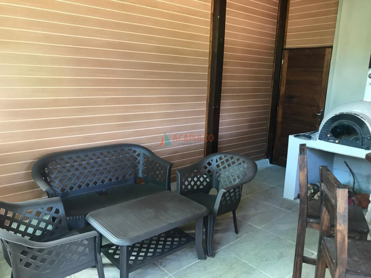 Casa ID.2381 - ALQUILER MANSA PARADA 14 A 400 METROS DEL MAR - PUNTA DEL ESTE