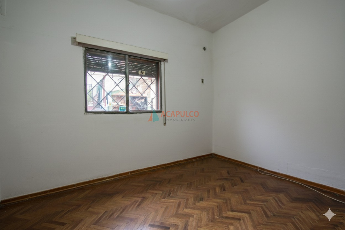 Casa Ref.6246 - Venta de casa y apartamento en Unión 4 dormitorios 2 baños y cochera