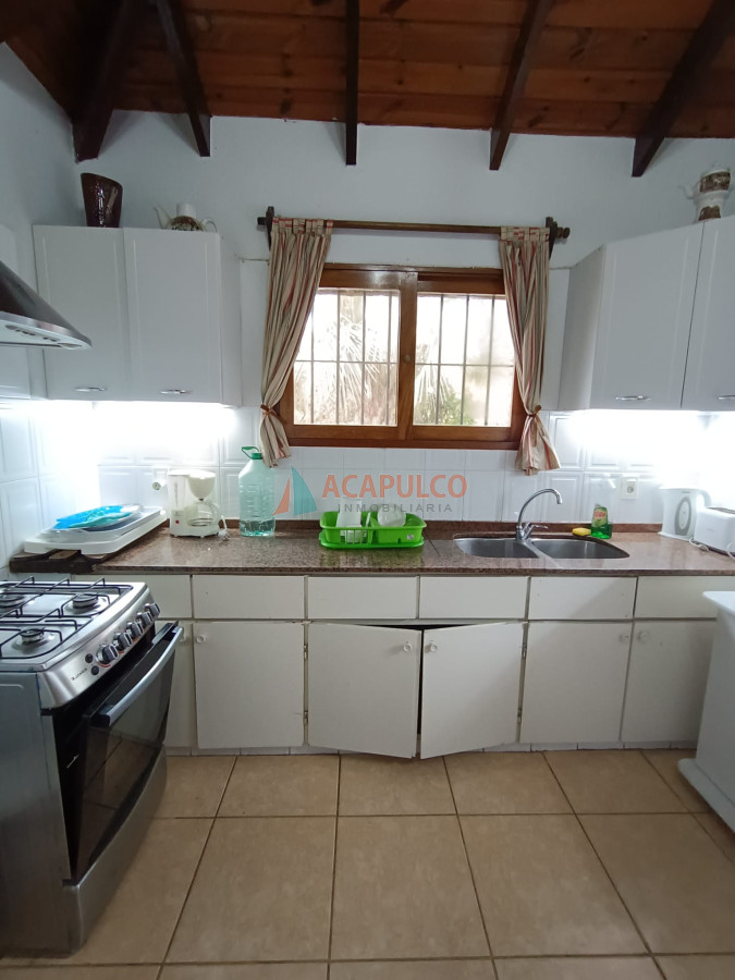 Casa Ref.2105/CASA-VENTA-PUNTA-DEL-ESTE---3-DORMITORIOS-PISCINA - CASA VENTA PUNTA DEL ESTE   3 DORMITORIOS PISCINA
