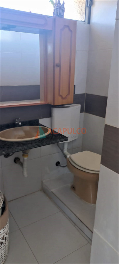Casa Ref.4350/Casa-3-dormitorios-y-2-baños,-a-metros-del-mar-con-vistas---Balneario-Buenos-Aires - Casa 3 dormitorios y 2 baños, a metros del mar con vistas - Balneario Buenos Aires