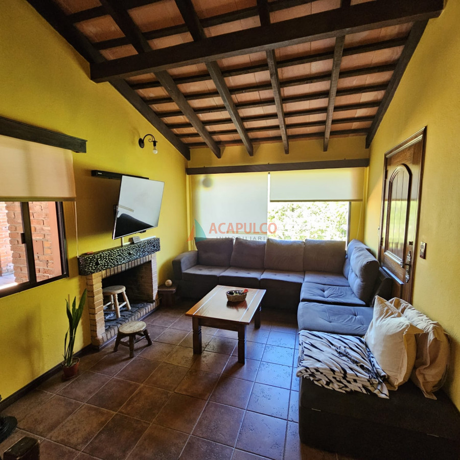 Casa Ref.2564/Casa-en-Jardines-de-Cordoba,-3-dormitorios-* - Casa en Jardines de Cordoba, 3 dormitorios *