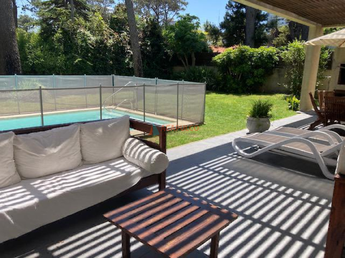 Casa Ref.6158/Casa-3-dormitorios-en-suite---Mansa - Casa 3 dormitorios en suite - Mansa