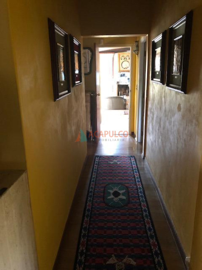 Casa ID.2044 - Casa en Mansa, 6 dormitorios  - piscina climatizada